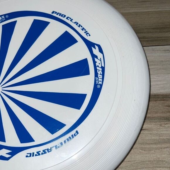 Frisbee Disc Pro Classic Disc Golf 4.5  Oz - Picture 5 of 7
